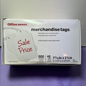 OFFICE DEPOT 500 Count White Merchandise Tags with string to attach.